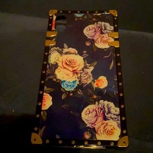 I am seeking a mint condition case for the XR